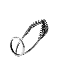 Tail Jaw Ring<br>(sold out)